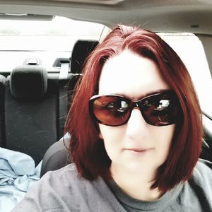 Meet your Posher, Claudia